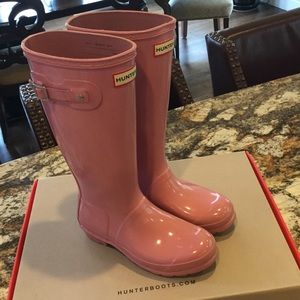 Hunter Gloss Boots in Extremely Rare Fondant Pink